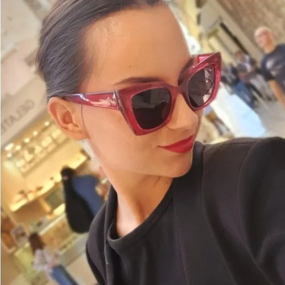 Excluded Saint Laurent Sunglasses, New 340 - Picture 4 of 7